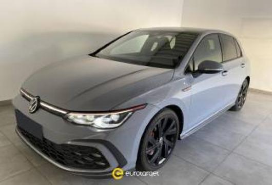 usato VOLKSWAGEN Golf