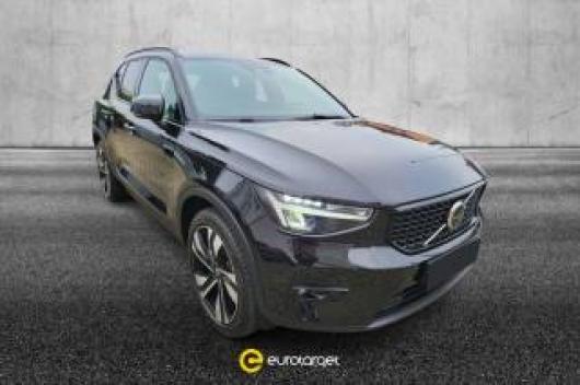 usato VOLVO XC40
