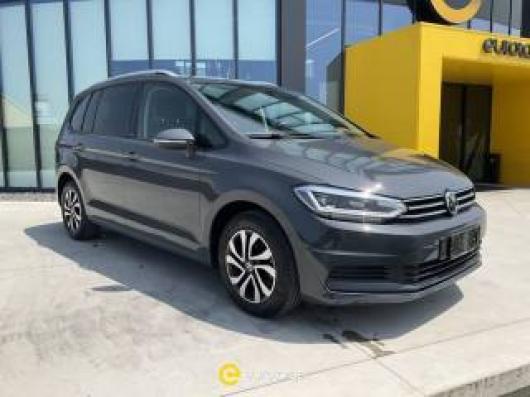 usato VOLKSWAGEN Touran