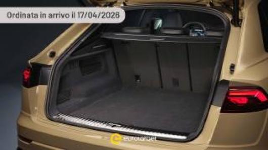 nuovo AUDI Q8