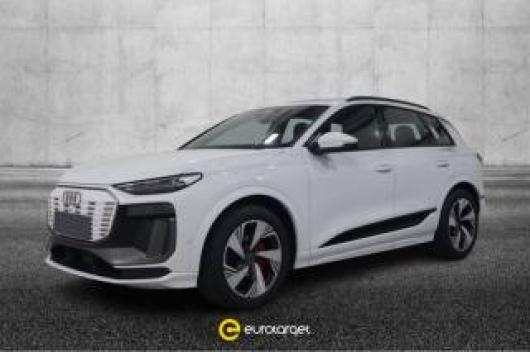 usato AUDI Q6 e tron