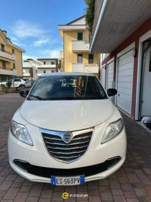 usato LANCIA Ypsilon