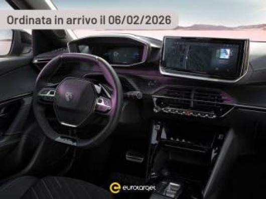 nuovo PEUGEOT 2008