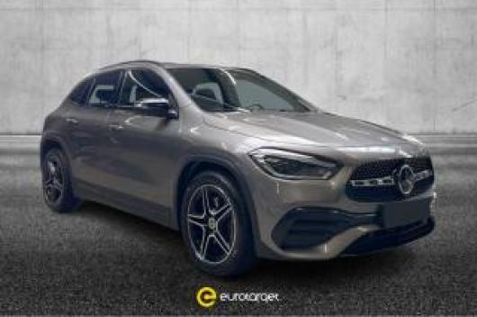usato MERCEDES GLA 200