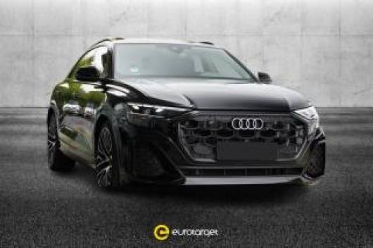 usato AUDI Q8