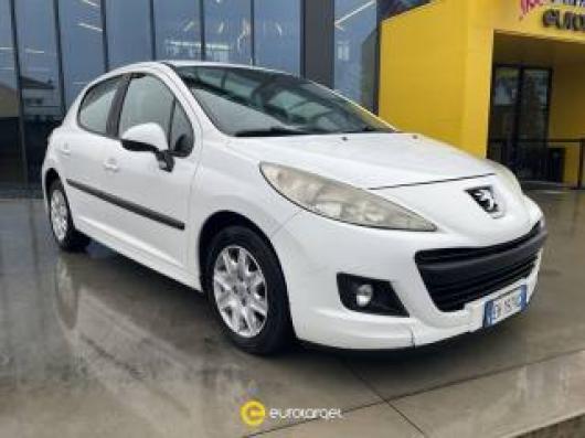 usato PEUGEOT 207