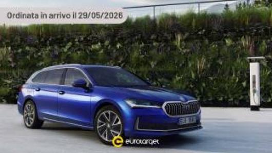 nuovo SKODA Superb