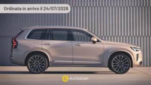 nuovo VOLVO XC90