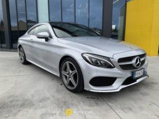 usato MERCEDES C 220
