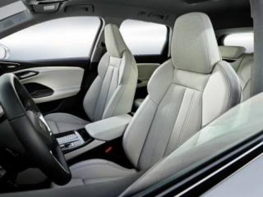 nuovo AUDI QUATTRO