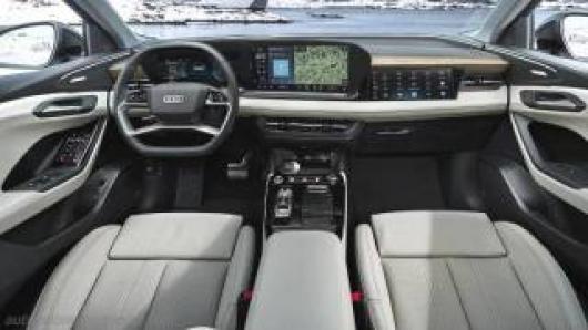 nuovo AUDI Q6 e tron