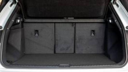 nuovo AUDI Q4 e tron