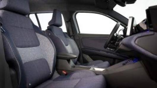 nuovo RENAULT D
