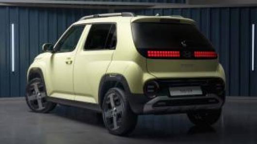 nuovo HYUNDAI INSTER