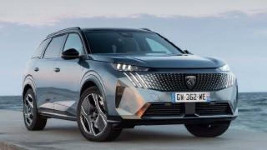 nuovo PEUGEOT 5008