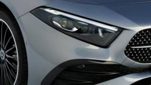 nuovo MERCEDES A 180