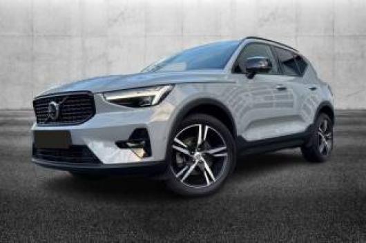 usato VOLVO XC40