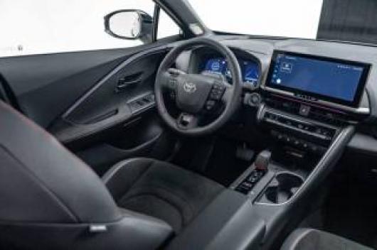 nuovo TOYOTA C HR
