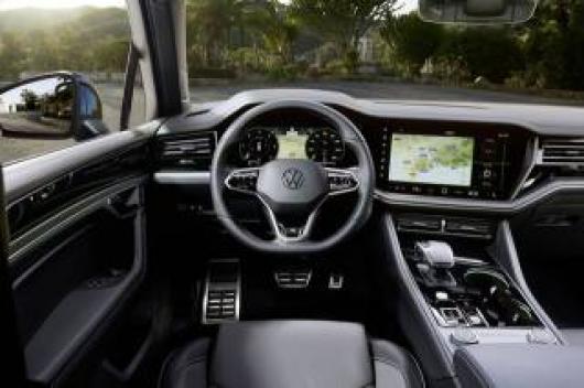 nuovo VOLKSWAGEN Touareg