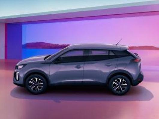 nuovo PEUGEOT 2008