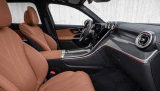 nuovo MERCEDES GLC 400