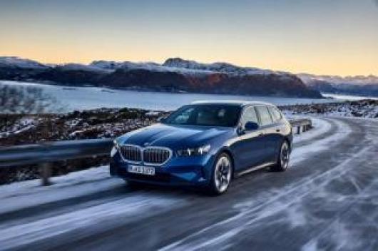 nuovo BMW 550