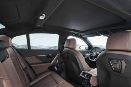 nuovo BMW 550