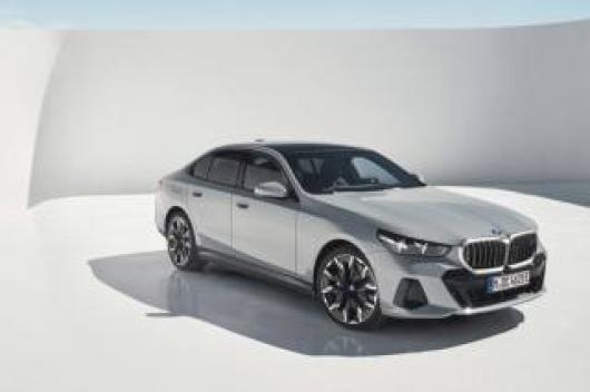 nuovo BMW 550