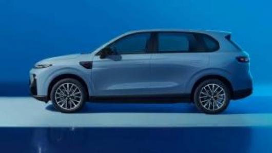 nuovo LEAPMOTOR B10