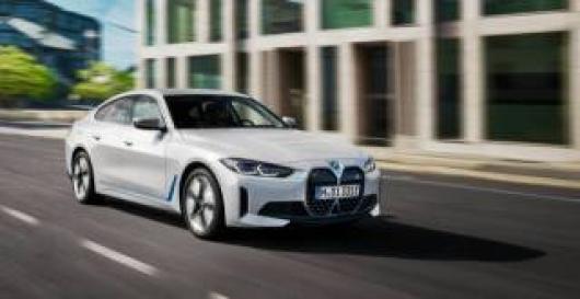 nuovo BMW i4