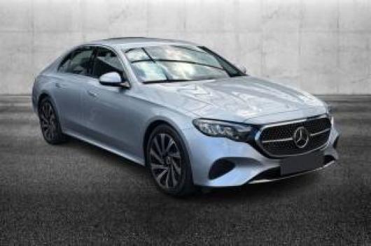 usato MERCEDES E 220