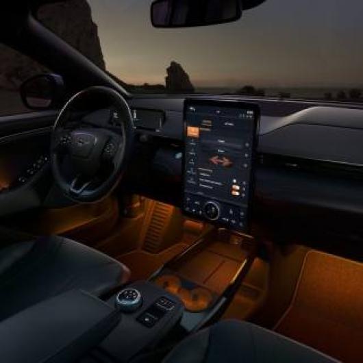 nuovo FORD Mustang Mach E