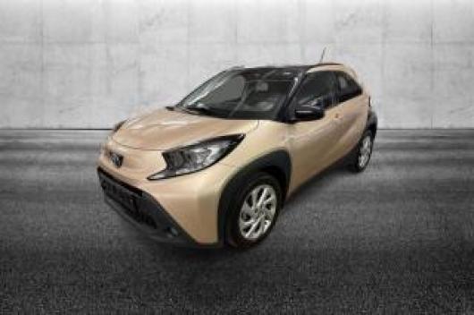 usato TOYOTA Aygo X
