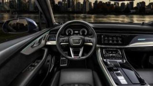 nuovo AUDI Q7