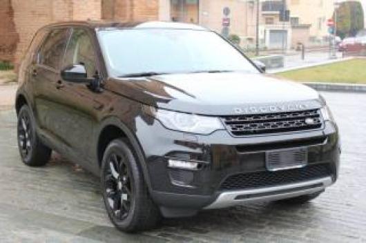 nuovo LAND ROVER Discovery Sport