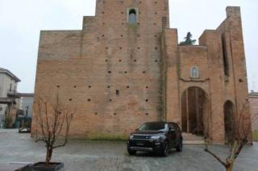 nuovo LAND ROVER Discovery Sport