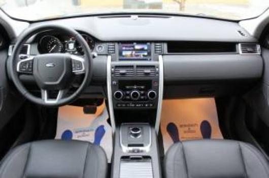 nuovo LAND ROVER Discovery Sport