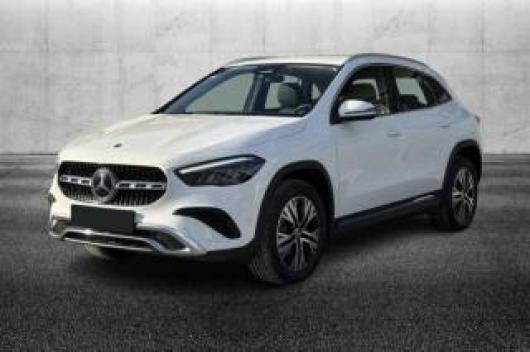 usato MERCEDES GLA 180