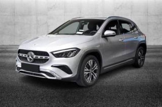 usato MERCEDES GLA 200