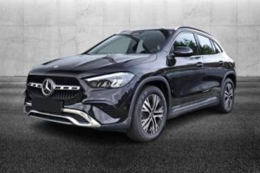 usato MERCEDES GLA 200