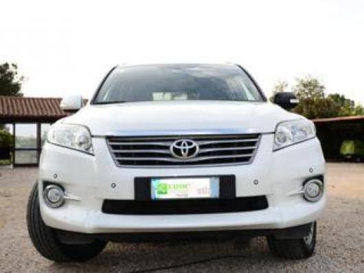usato TOYOTA RAV 4 MY23