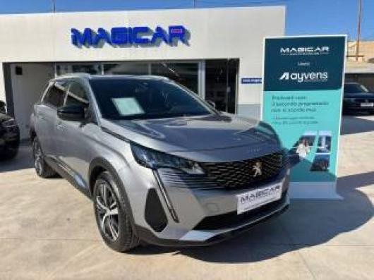 usato PEUGEOT 5008