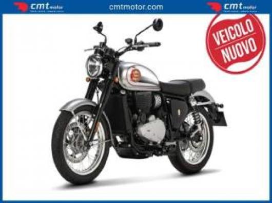 nuovo BSA Gold Star 650