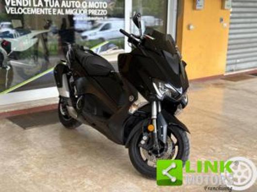 usato YAMAHA T Max 530
