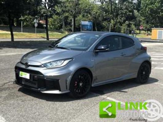 GR Yaris