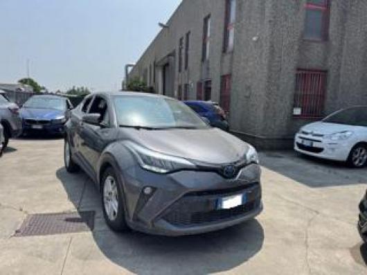 usato TOYOTA C HR