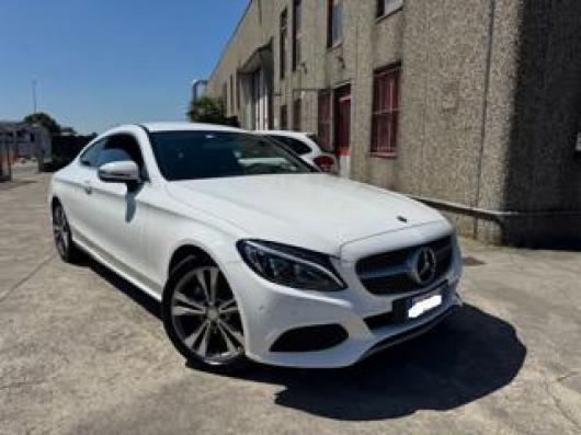 usato MERCEDES C 220