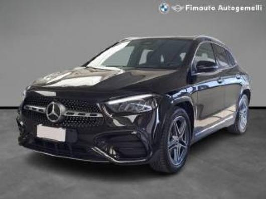 usato MERCEDES GLA 180