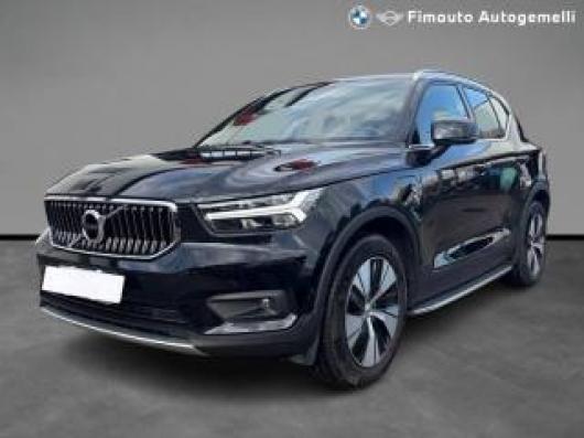 usato VOLVO XC40
