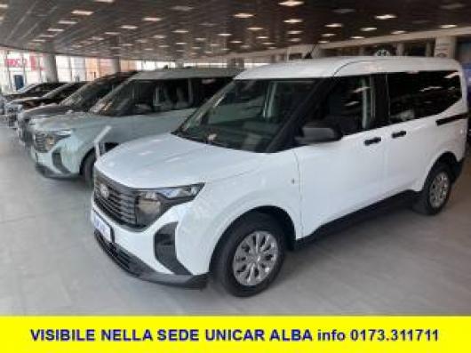 nuovo FORD Transit Courier